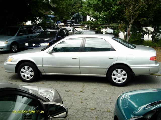 Toyota Camry 2001 photo 3