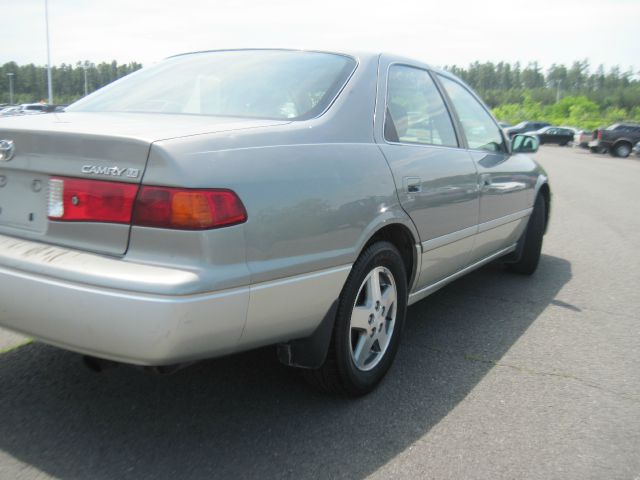 Toyota Camry 2001 photo 13