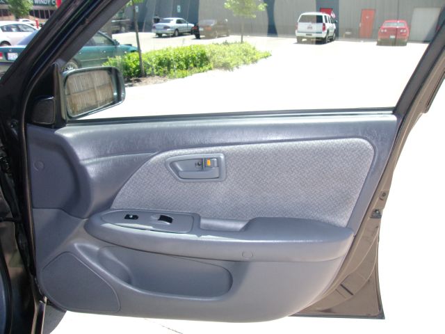 Toyota Camry 2001 photo 15