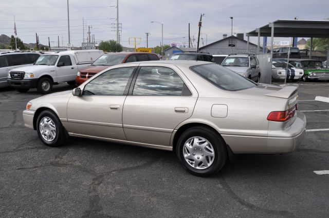 Toyota Camry 2001 photo 3