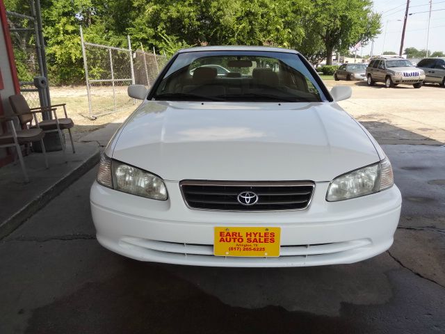 Toyota Camry 2001 photo 3