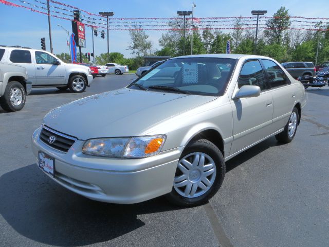 Toyota Camry 2001 photo 2