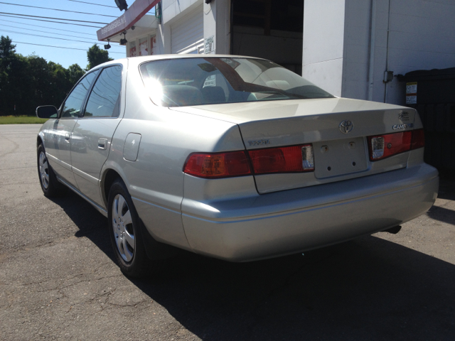 Toyota Camry 2001 photo 10