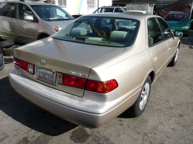 Toyota Camry 2001 photo 6