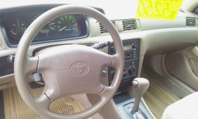 Toyota Camry 2001 photo 4