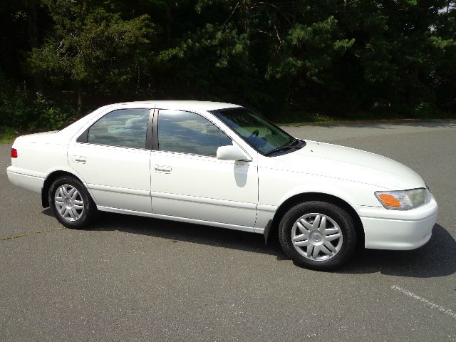 Toyota Camry 2001 photo 1