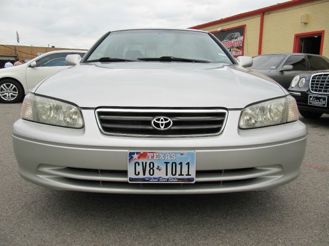 Toyota Camry 2001 photo 1