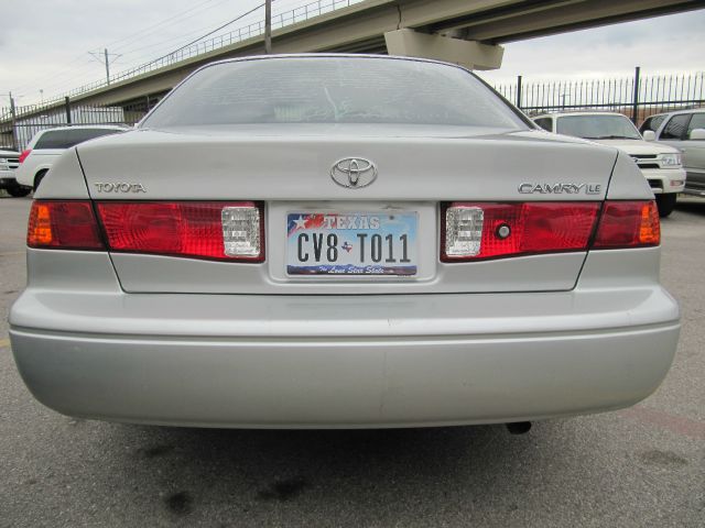 Toyota Camry 2001 photo 8