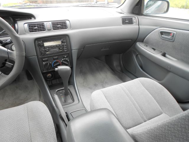 Toyota Camry 2001 photo 3