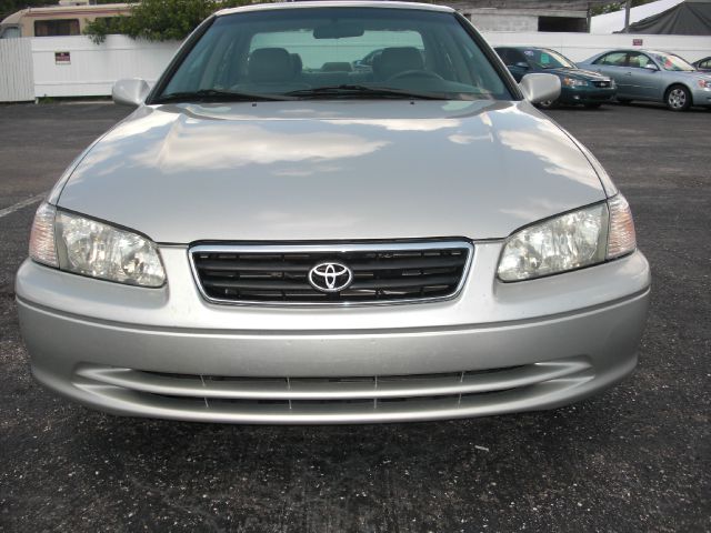 Toyota Camry 2001 photo 2