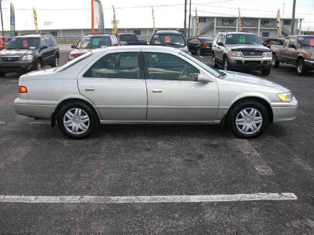 Toyota Camry 2001 photo 4