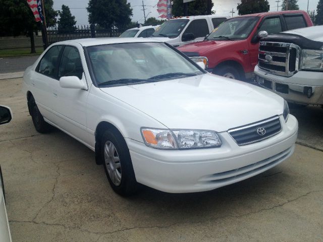 Toyota Camry 2001 photo 1