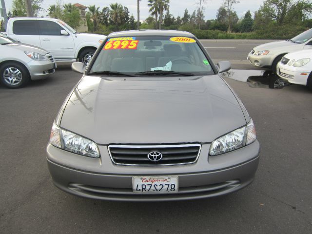 Toyota Camry Ext. Cab 6.5-ft. Bed 4WD Sedan