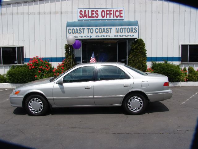 Toyota Camry 2001 photo 7