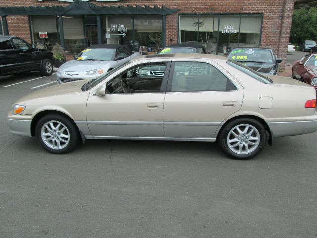 Toyota Camry 2001 photo 4