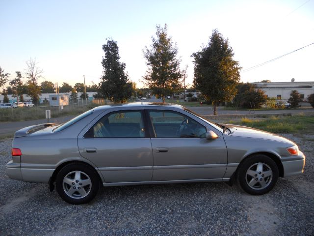 Toyota Camry 2001 photo 4