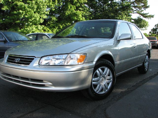 Toyota Camry X Sedan