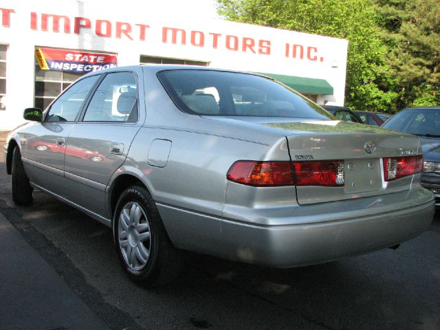 Toyota Camry 2001 photo 14