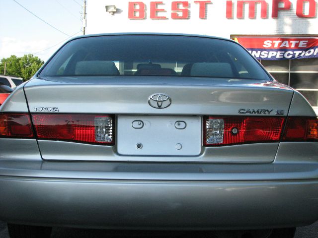 Toyota Camry 2001 photo 6