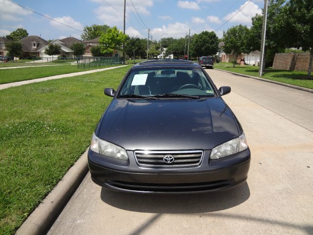 Toyota Camry 2001 photo 2