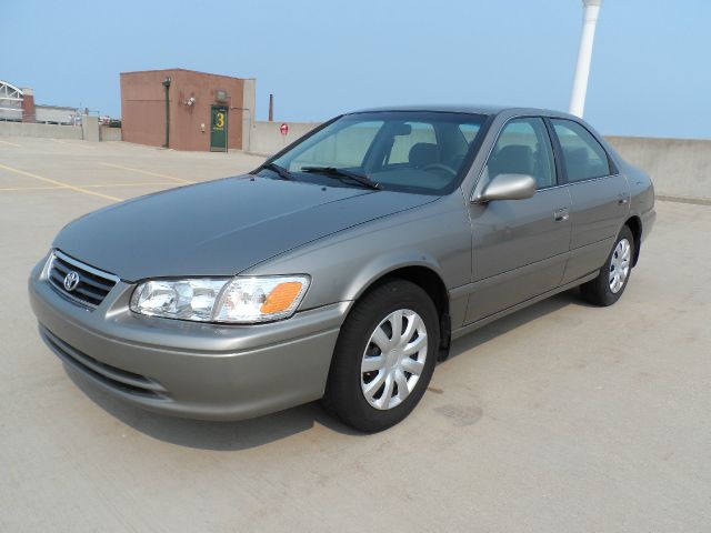 Toyota Camry 2001 photo 1