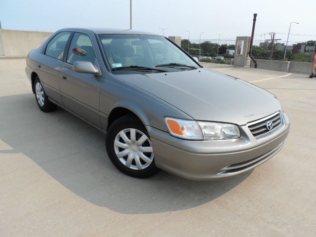 Toyota Camry 2001 photo 2