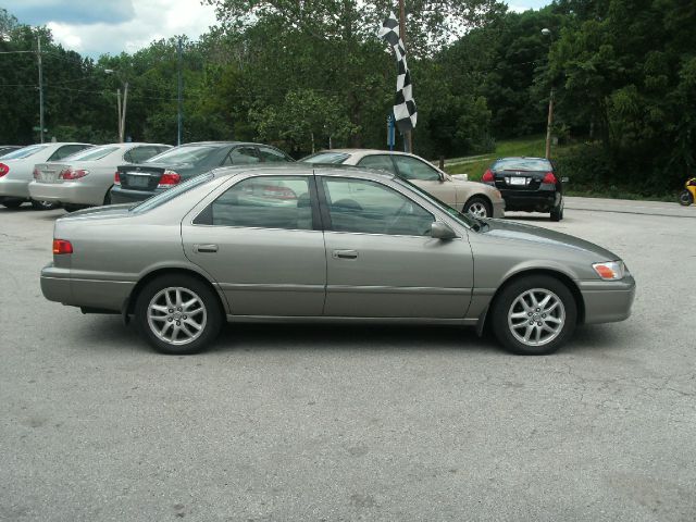 Toyota Camry 2001 photo 7