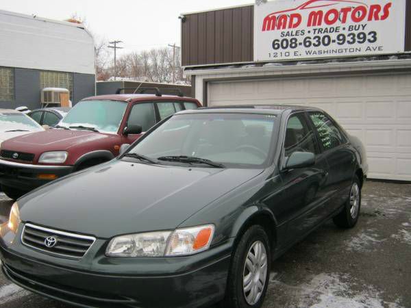 Toyota Camry 2001 photo 1