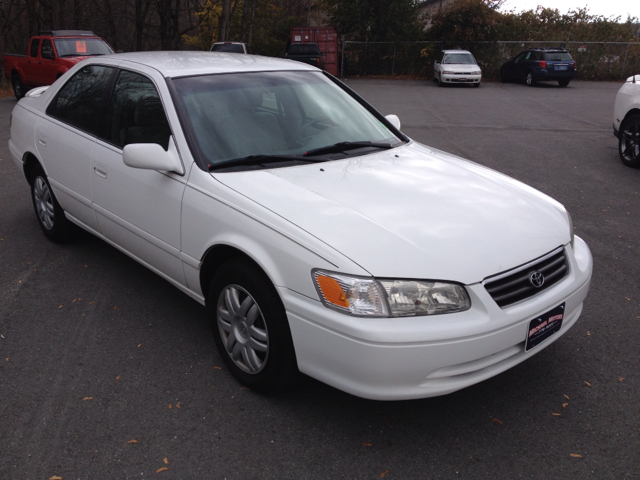 Toyota Camry 2001 photo 4