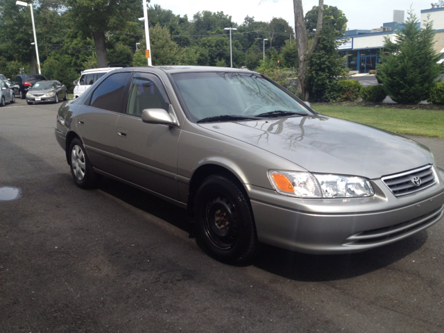 Toyota Camry 2001 photo 2