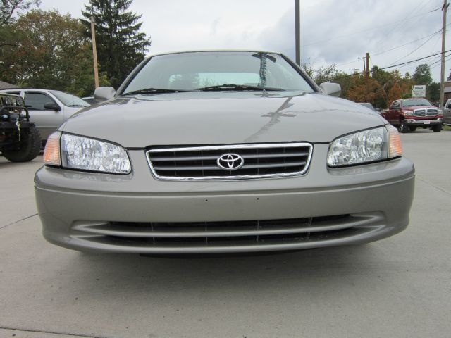 Toyota Camry 2001 photo 0