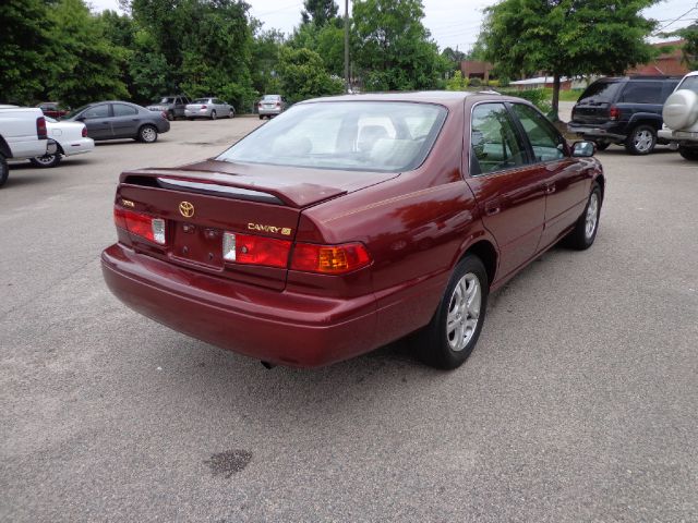 Toyota Camry 2001 photo 16