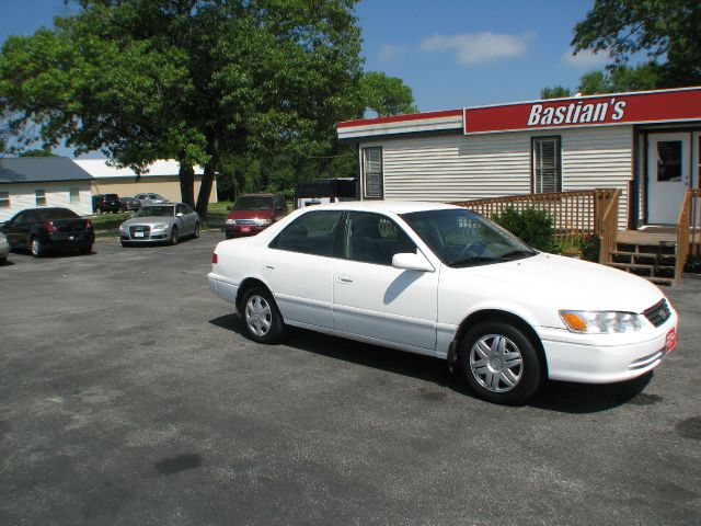 Toyota Camry 2001 photo 3