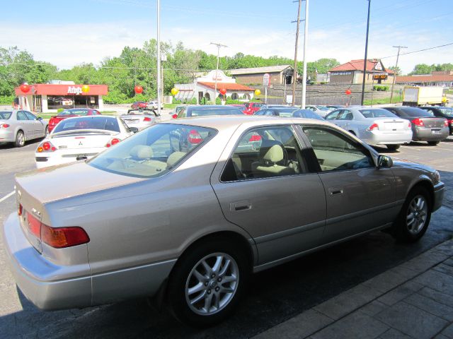 Toyota Camry 2001 photo 4