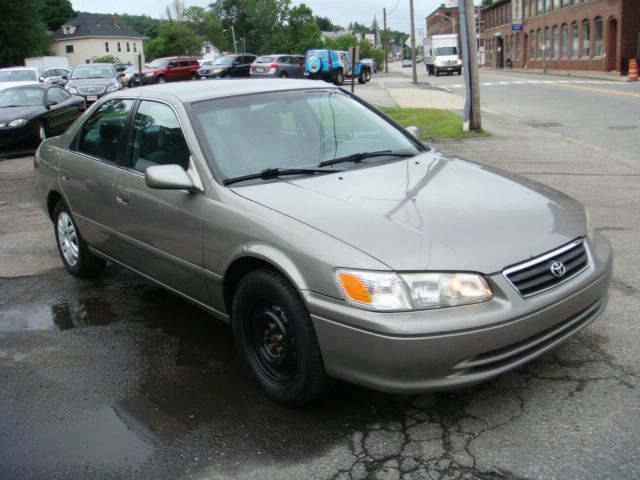 Toyota Camry X Sedan