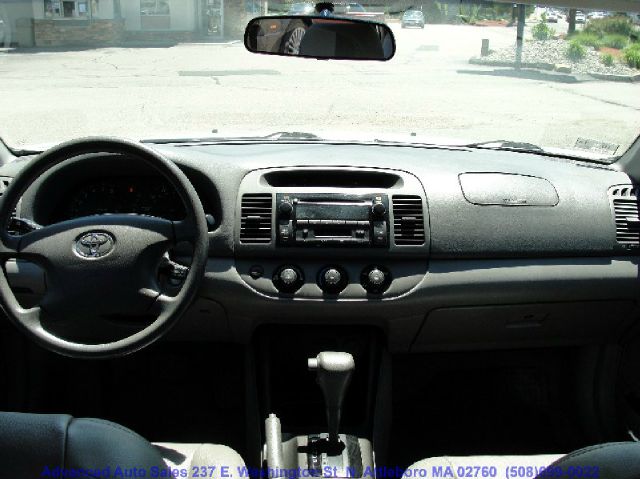 Toyota Camry 2002 photo 2