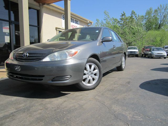 Toyota Camry Ext. Cab 6.5-ft. Bed 4WD Sedan