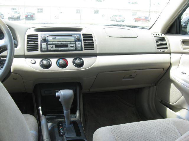 Toyota Camry 2002 photo 10