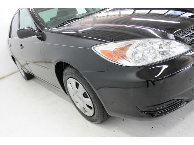 Toyota Camry 2002 photo 16