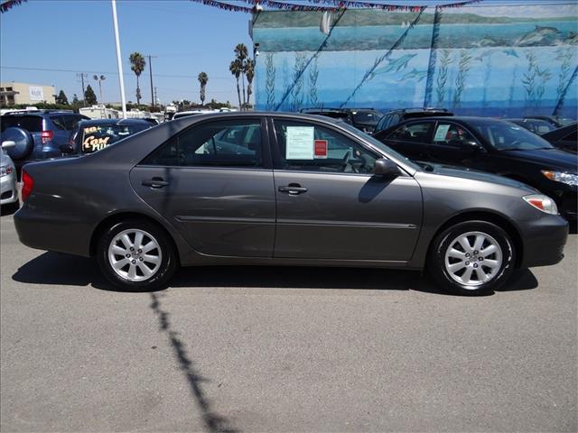 Toyota Camry 2002 photo 1