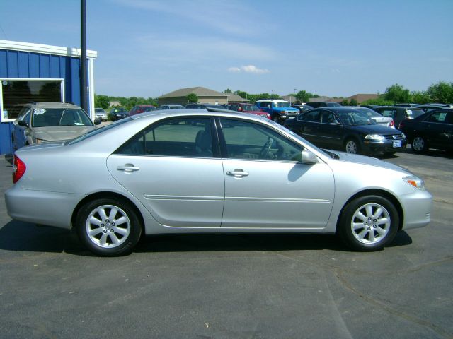 Toyota Camry 2002 photo 2