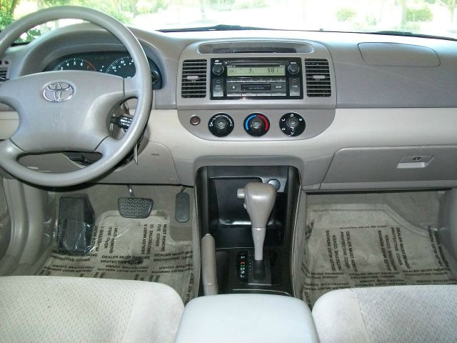 Toyota Camry 2002 photo 6