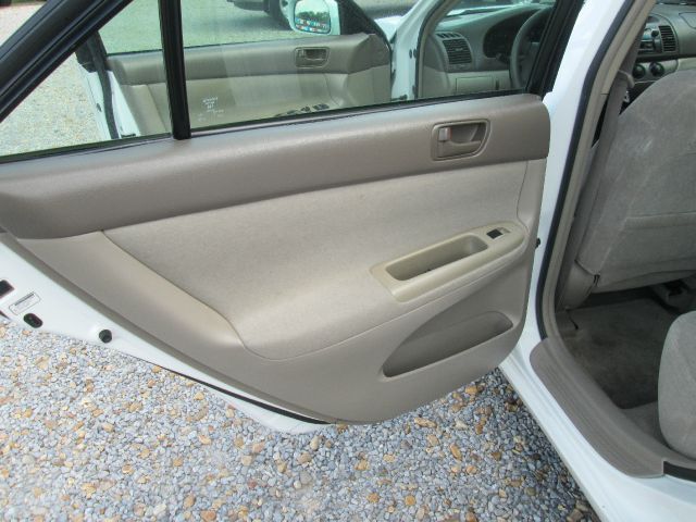 Toyota Camry 2002 photo 18