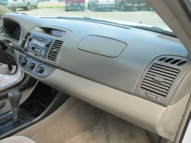 Toyota Camry 2002 photo 2