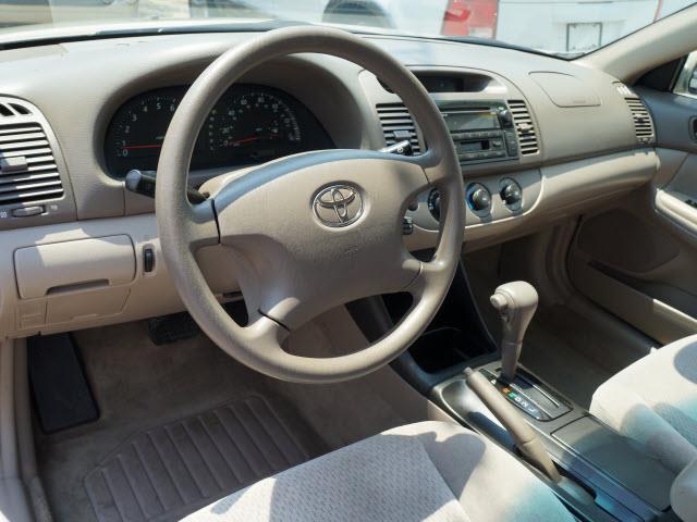 Toyota Camry 2002 photo 12