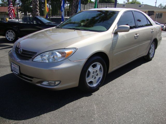 Toyota Camry 2002 photo 3