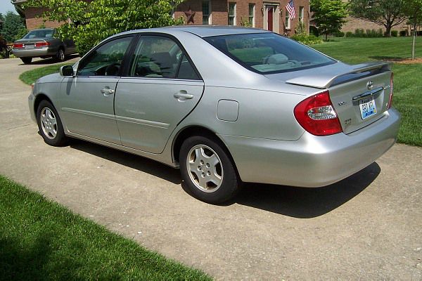 Toyota Camry 2002 photo 2