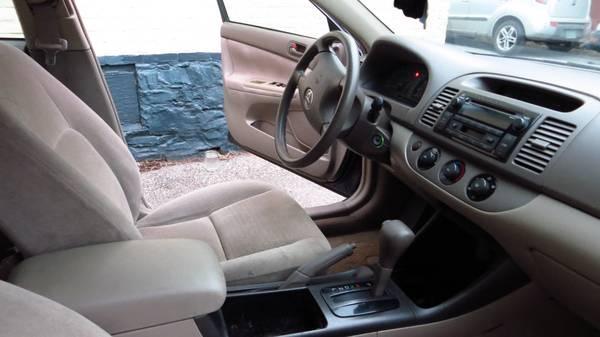 Toyota Camry 2003 photo 1