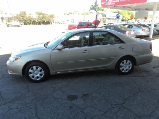 Toyota Camry 2003 photo 2