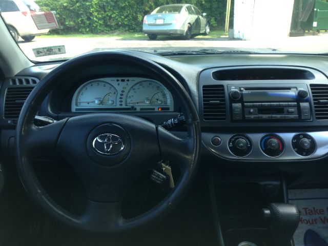 Toyota Camry 2003 photo 4